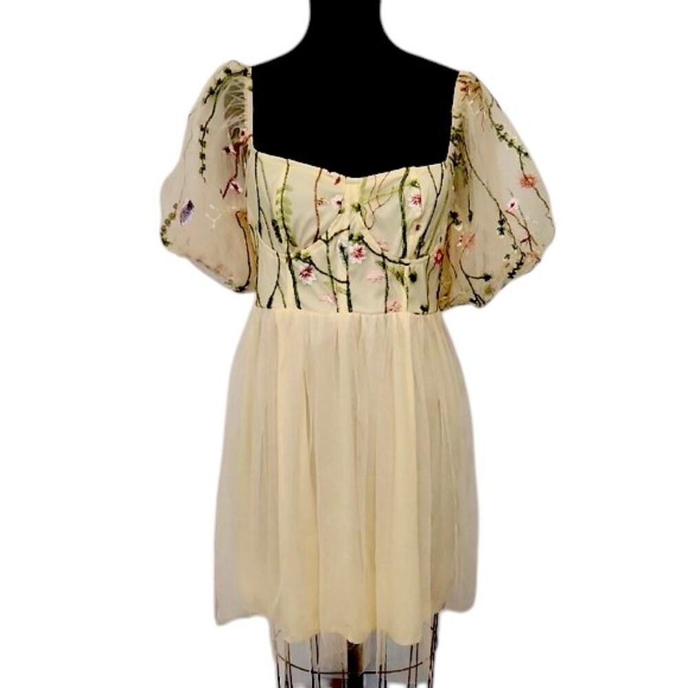 NEW! Shein Curve Butter Yellow Embroidered Tulle Dress – 1XL